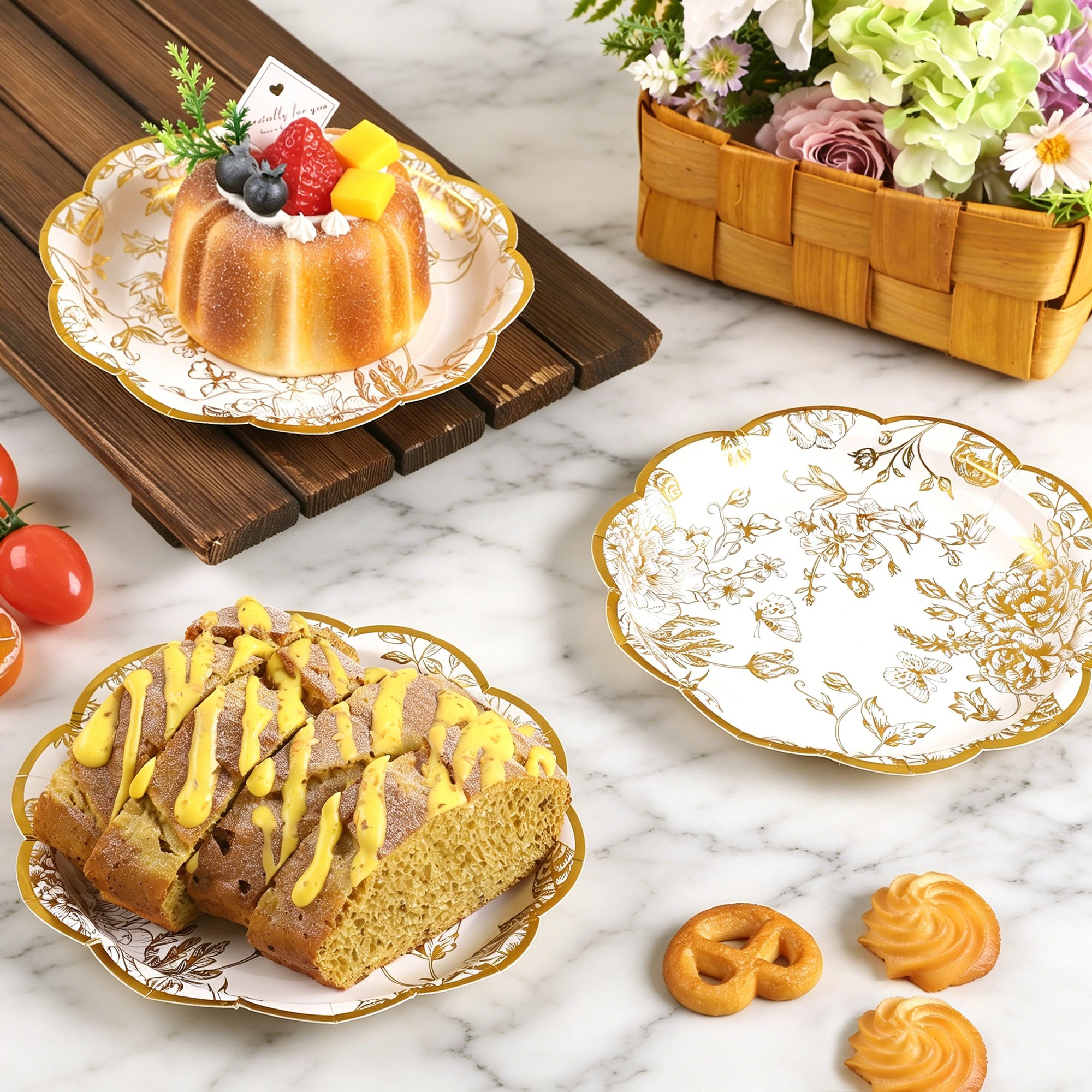 Solvya Gold Floral Party Plates 7 Inch Vintage Tea Party Plates Disposable Paper Plate for Birthday Wedding Bridal Garden Table Decoration